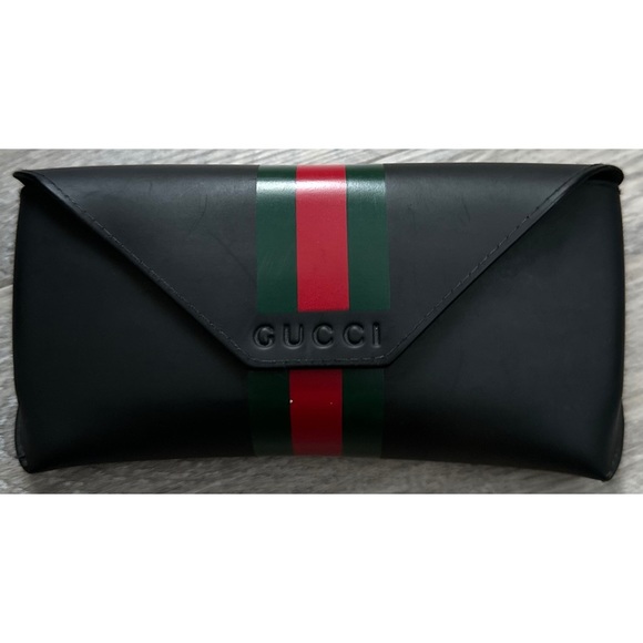 Women’s Gucci Oversized Sunglasses - Picture 7 of 12